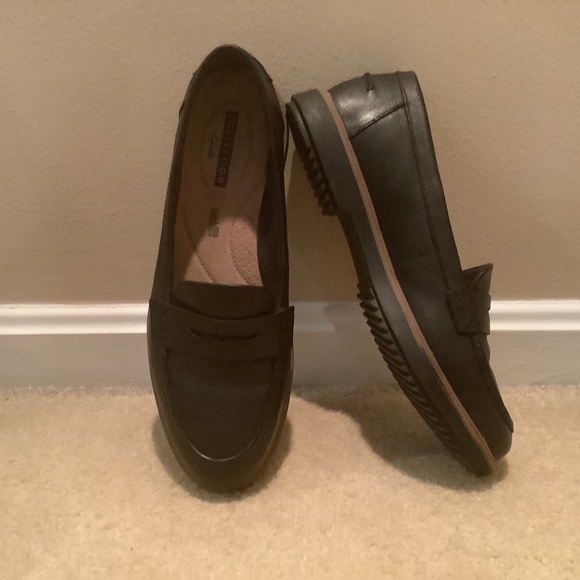 Clarks Shoes - Clarks Penny Loafer